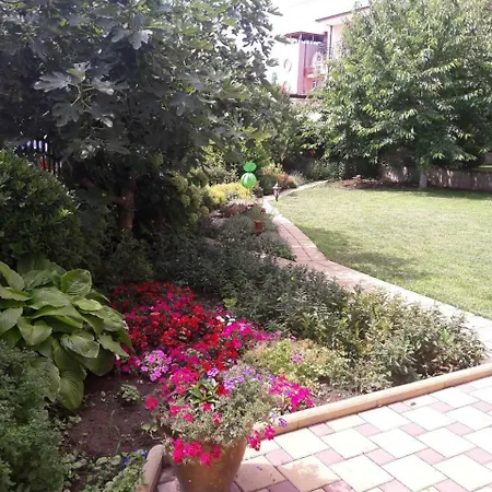 Compfortable Studio In Dafinka Complex Burgas City